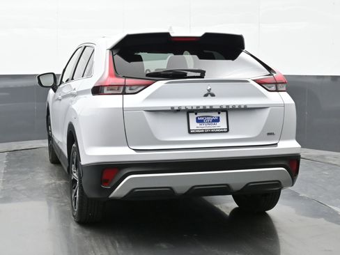 Used 2022 Mitsubishi Eclipse Cross SEL image 3