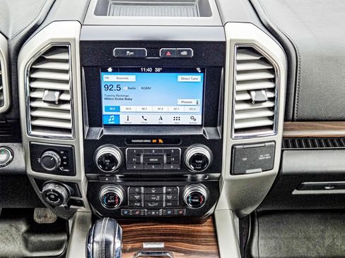 Used 2016 Ford F150 Lariat w/ Equipment Group 502A Luxury image 17