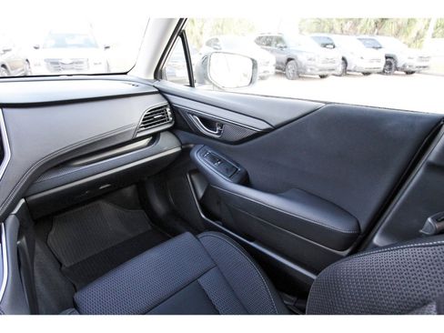 Certified 2025 Subaru Outback Premium image 10