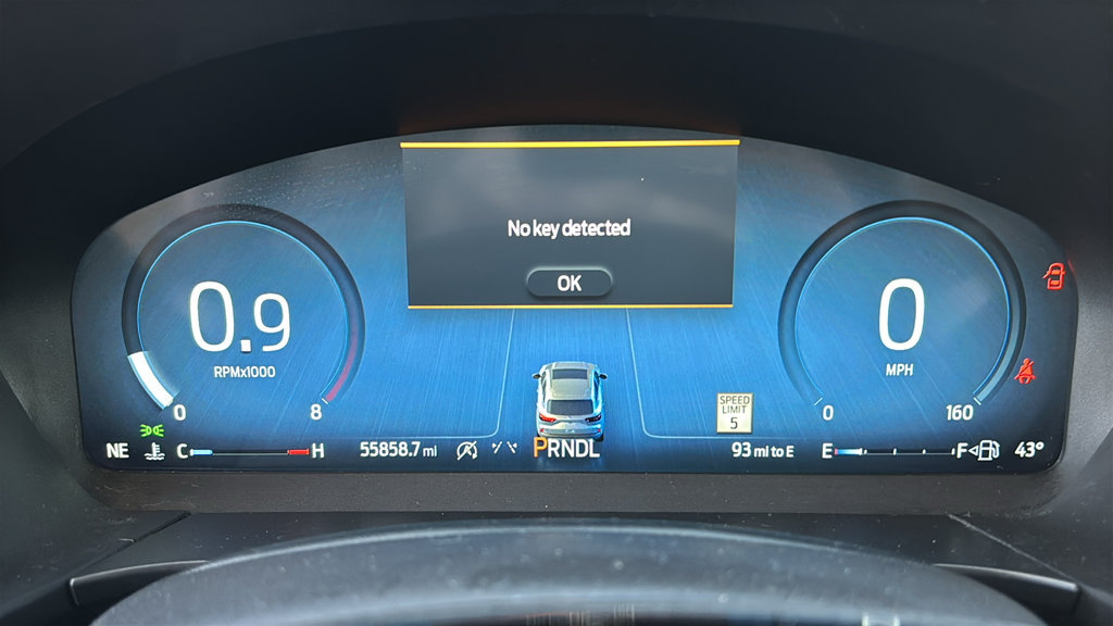 Used 2024 Ford Escape Platinum AWD/4WD image 14