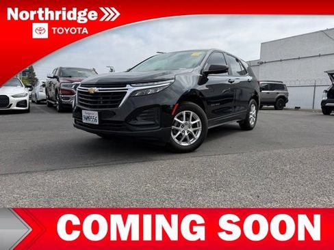 Used 2024 Chevrolet Equinox LS FWD image 2