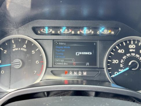 Used 2020 Ford F150 XLT w/ Equipment Group 302A Luxury AWD/4WD image 12