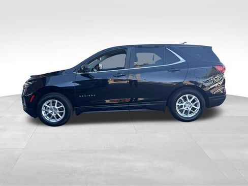 Certified 2023 Chevrolet Equinox LT FWD image 2