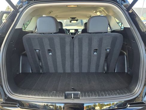 Used 2023 Kia Sorento EX image 12