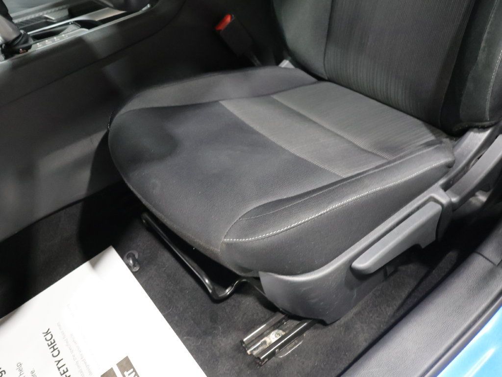 Used 2025 Nissan Sentra SV w/ All-Weather Package FWD image 13