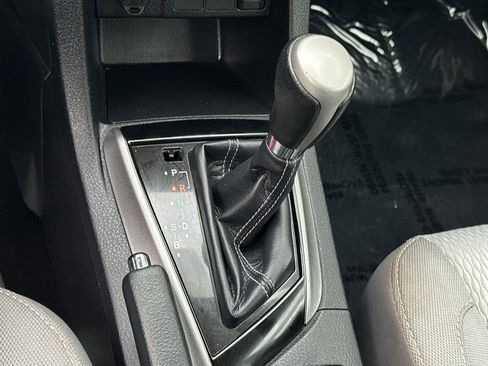 Used 2016 Toyota Corolla LE FWD image 25