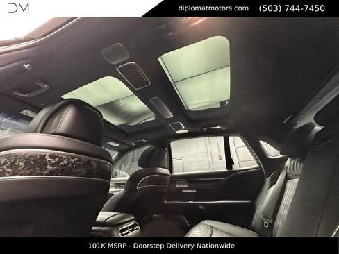 Used 2025 Genesis G90 3.5T AWD/4WD image 23