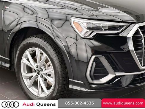 Certified 2023 Audi Q3 2.0T Premium Plus w/ Premium Plus Package image 7