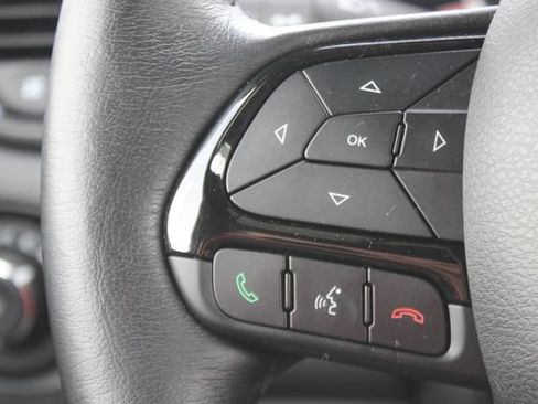 Used 2022 Jeep Renegade Altitude w/ Convenience Group AWD/4WD image 15