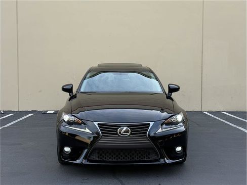 Used 2015 Lexus IS 250 w/ Navigation System Package image 2