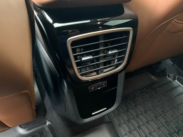 Used 2023 Lincoln Nautilus Reserve AWD/4WD image 20