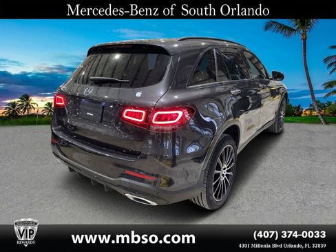 Used 2022 Mercedes-Benz GLC 300 w/ AMG Line image 15