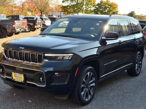 Used 2023 Jeep Grand Cherokee L Overland image 4