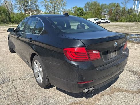 Used 2011 BMW 528i Sedan RWD image 6