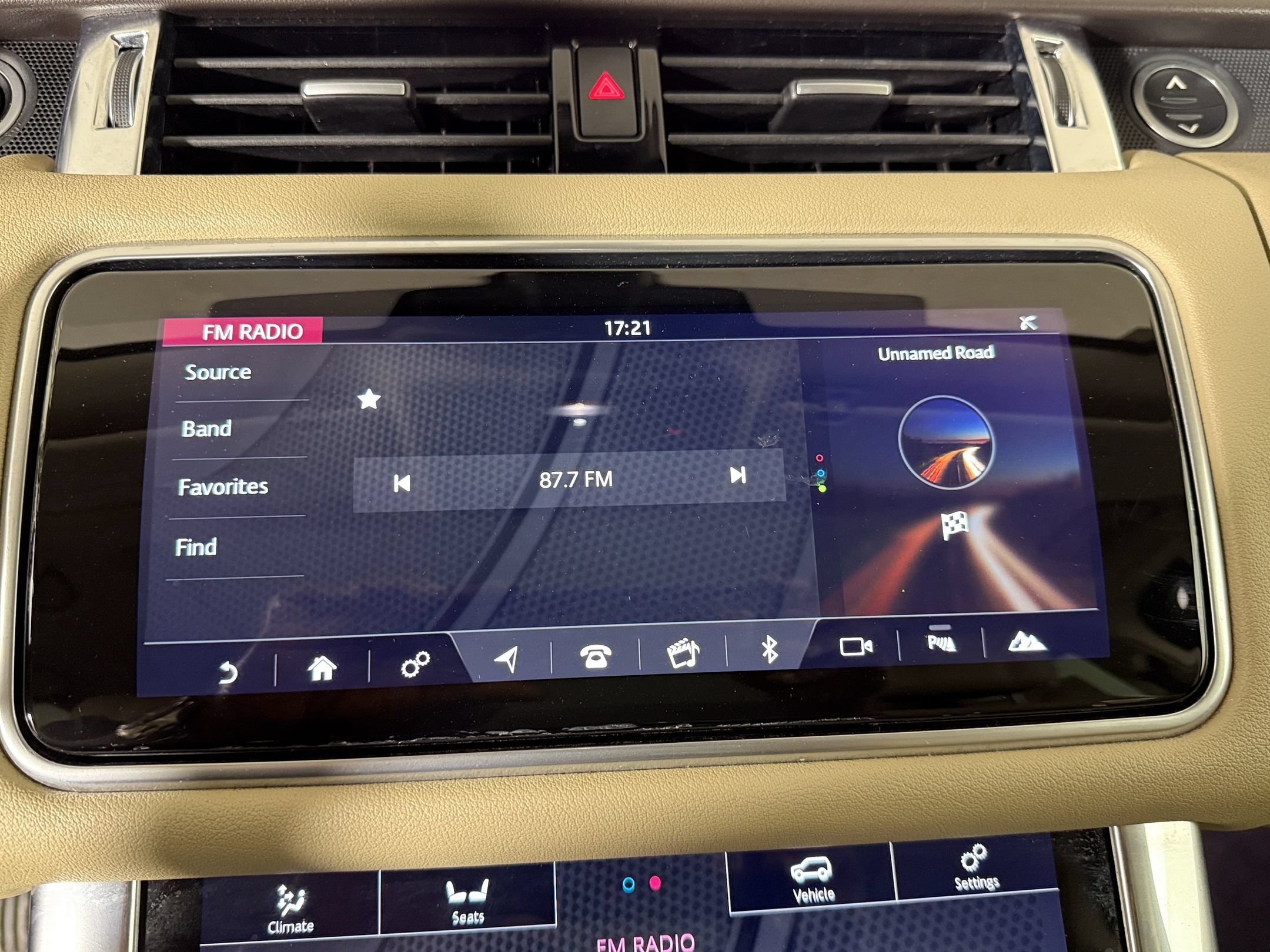 Used 2020 Land Rover Range Rover Sport HSE AWD/4WD image 20