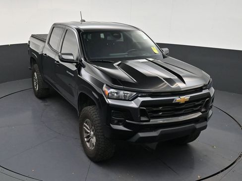 Used 2023 Chevrolet Colorado LT w/ LT Convenience Package II RWD image 18