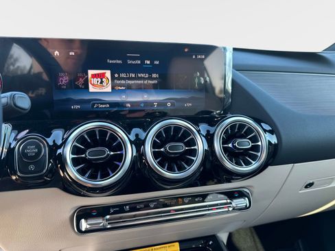 New 2026 Mercedes-Benz GLA 250 image 21