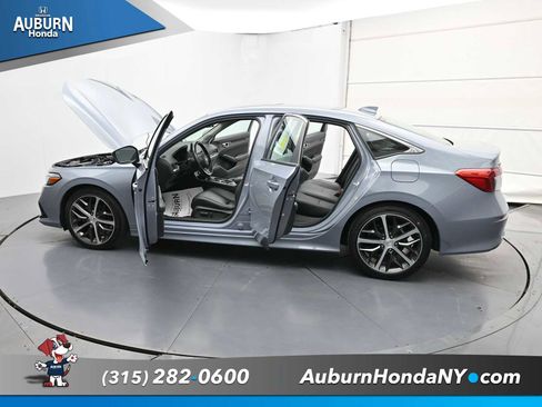 Used 2024 Honda Civic Touring image 33