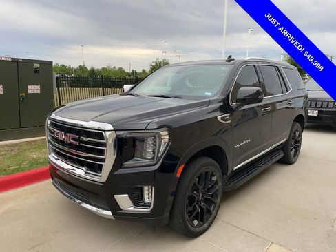 Used 2022 GMC Yukon SLT w/ SLT Premium Package image 1