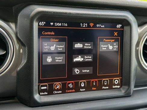 Used 2021 Jeep Gladiator Overland AWD/4WD image 34