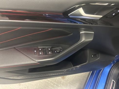 Used 2024 Volkswagen Jetta GLI Autobahn image 16