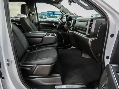 Used 2026 Chevrolet Silverado 1500 LT AWD/4WD image 13