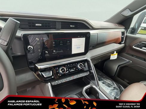 New 2026 GMC Sierra 2500 Denali w/ Denali Reserve Package AWD/4WD image 19