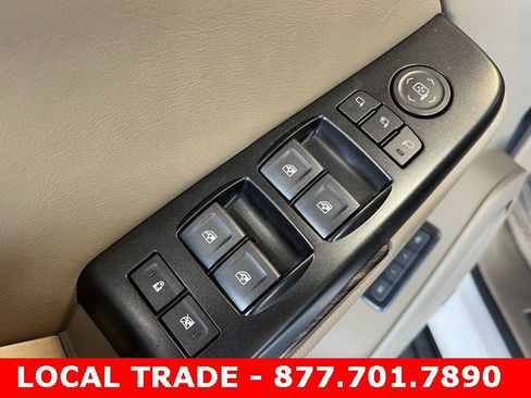 Used 2019 GMC Yukon SLT image 11