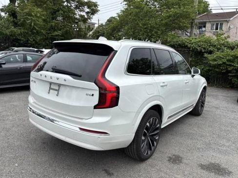 Used 2025 Volvo XC90 B6 Plus w/ Protection Package Premier AWD/4WD image 3