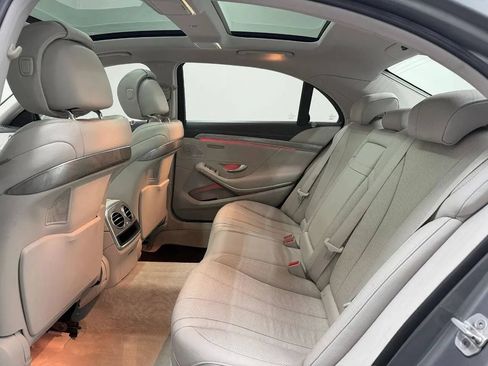 Used 2015 Mercedes-Benz S 550 Sedan image 17