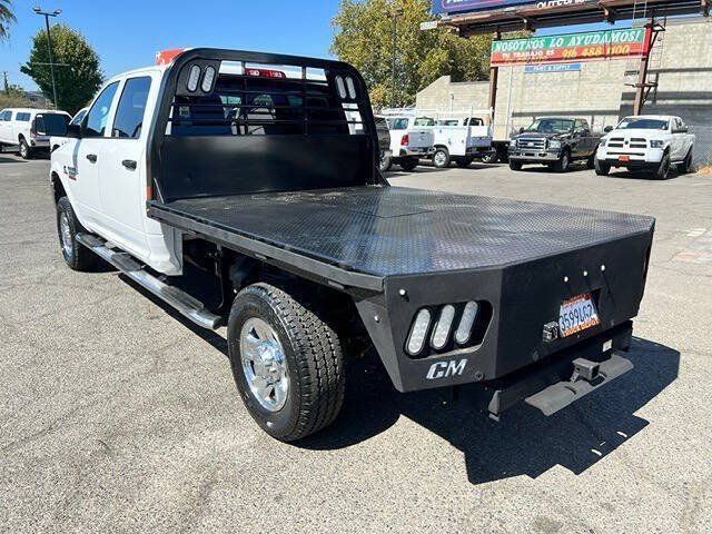 Used 2018 RAM 3500 Tradesman w/ Chrome Appearance Group AWD/4WD image 5