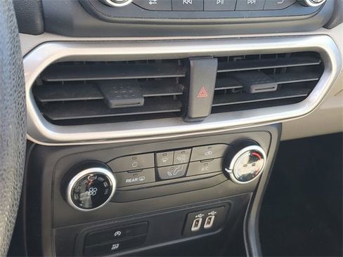 Used 2020 Ford EcoSport S image 19
