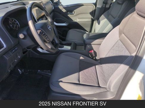 Certified 2025 Nissan Frontier SV RWD image 14