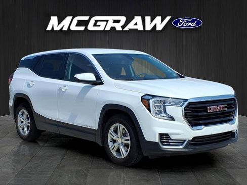 Used 2024 GMC Terrain SLE FWD image 5
