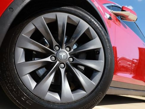 Used 2018 Tesla Model X 100D AWD/4WD image 39