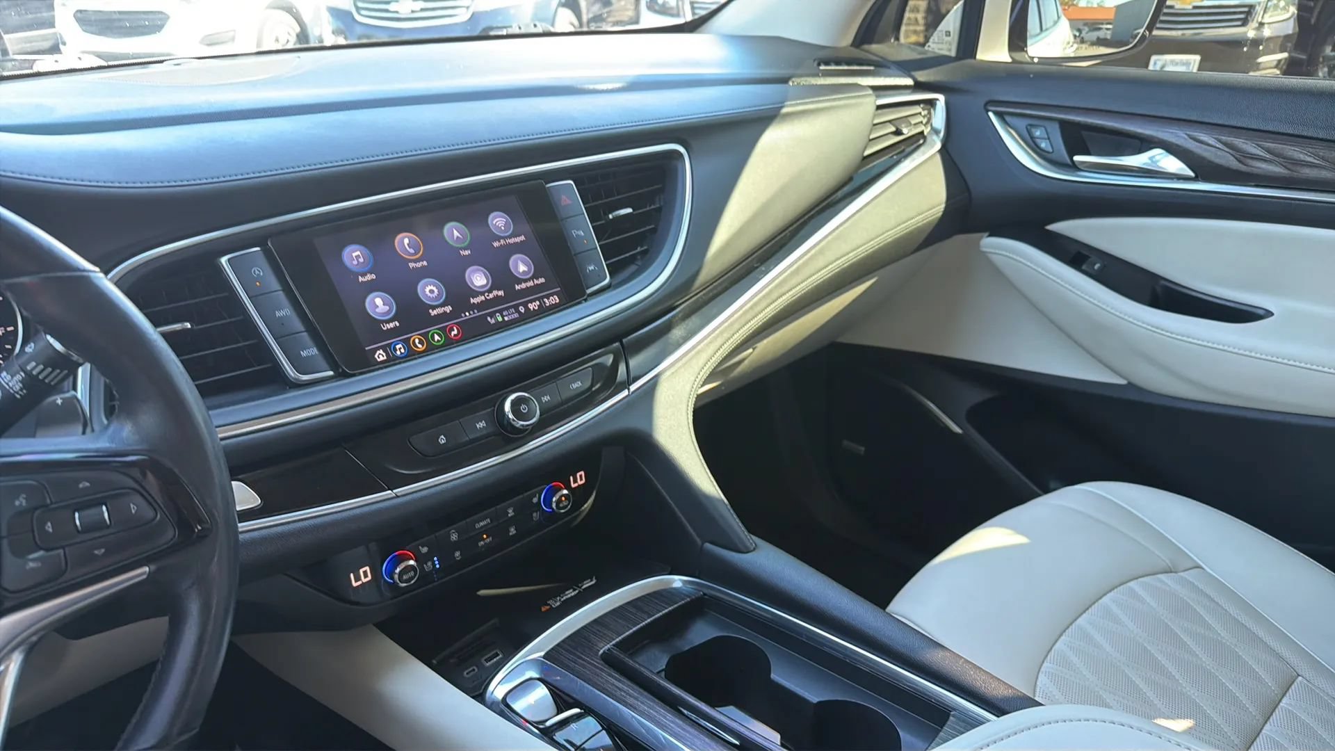 Used 2023 Buick Enclave Avenir w/ Avenir Technology Package AWD/4WD image 19