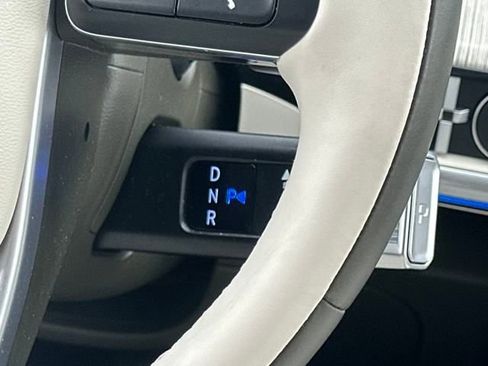 New 2025 Hyundai Santa Fe Calligraphy image 18