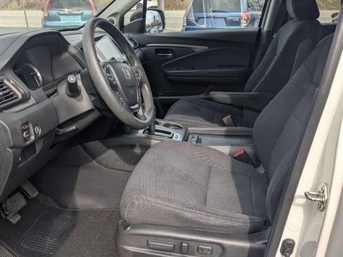 Used 2018 Honda Pilot EX image 22