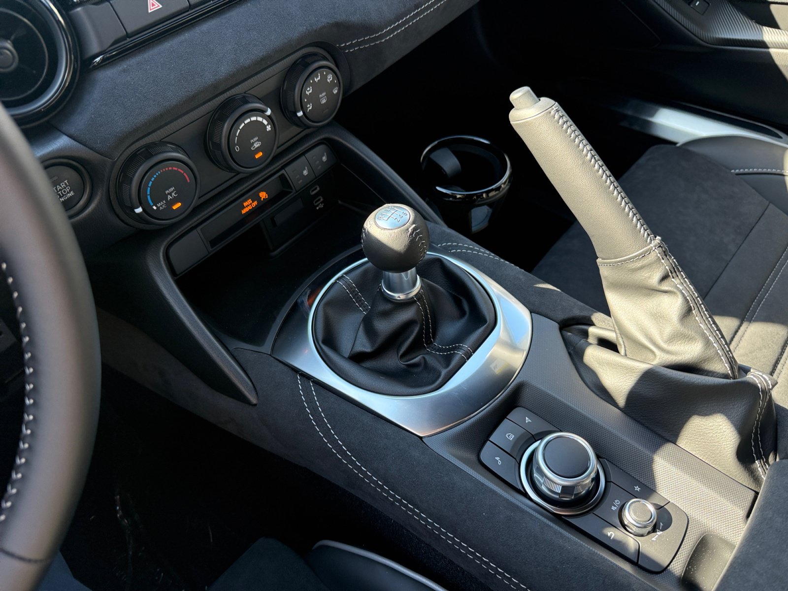 New 2026 MAZDA MX-5 Miata Club w/ Brembo/BBS/Recaro Package RWD image 13