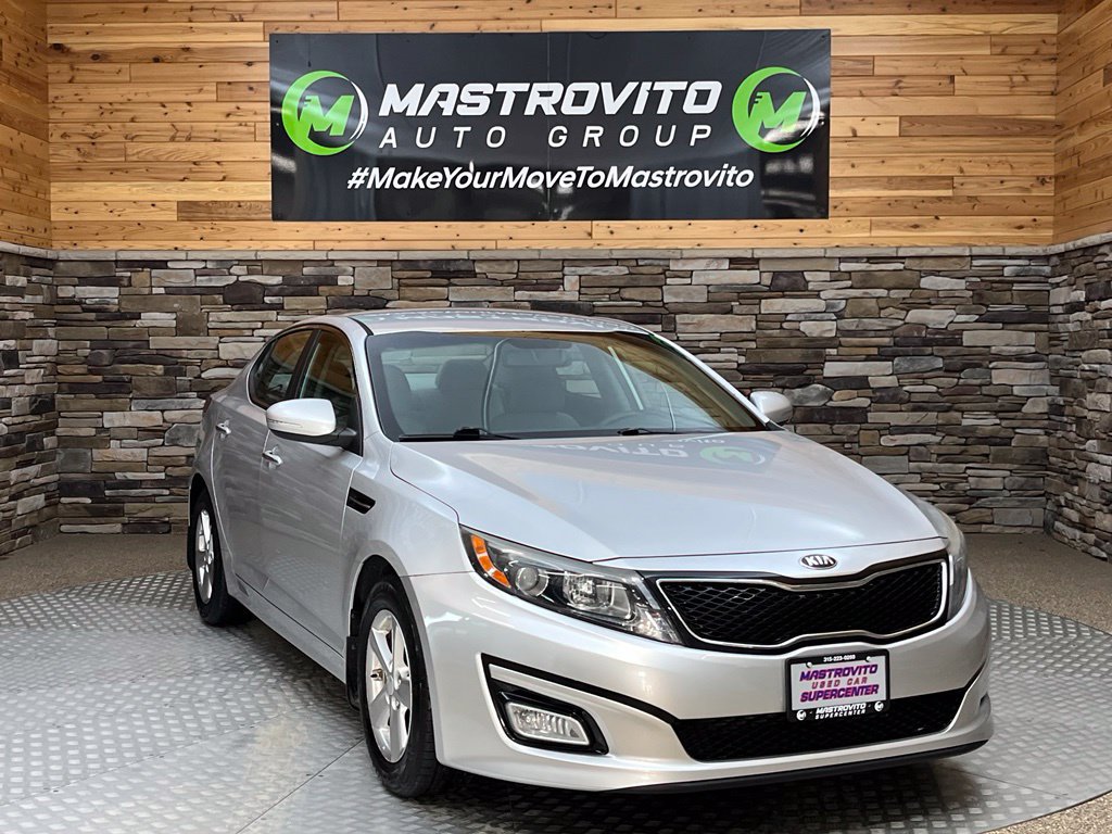 Used 2015 Kia Optima LX FWD image 3