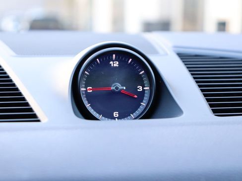 Used 2021 Porsche Cayenne image 35