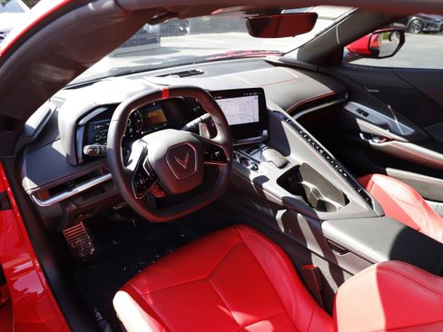 Used 2024 Chevrolet Corvette Stingray Coupe w/ 1LT RWD image 15