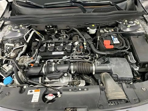 Used 2020 Honda Accord EX image 28