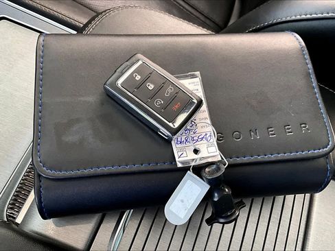 Used 2023 Jeep Wagoneer Series II image 15