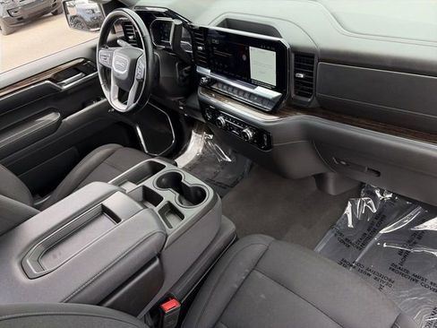Used 2024 GMC Sierra 1500 SLE AWD/4WD image 14