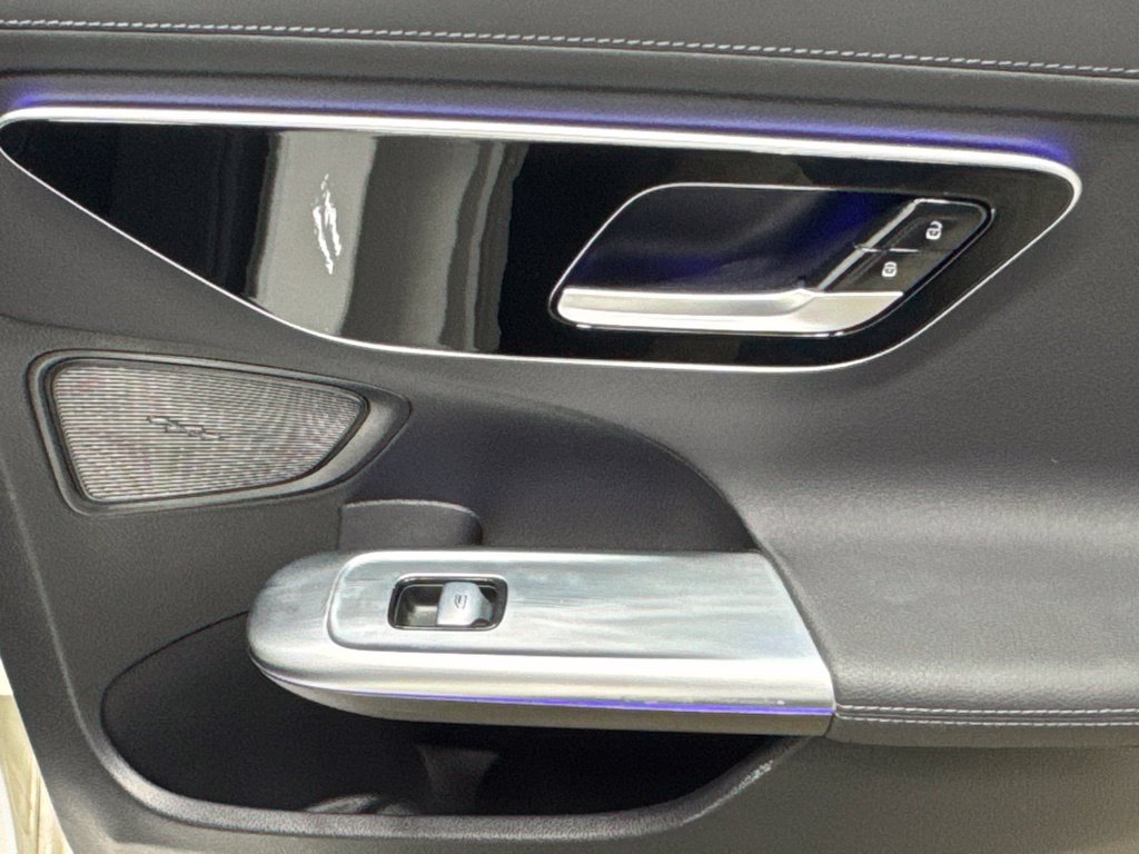 Used 2022 Mercedes-Benz C 300 4MATIC Sedan w/ AMG Line w/ Night Package image 18