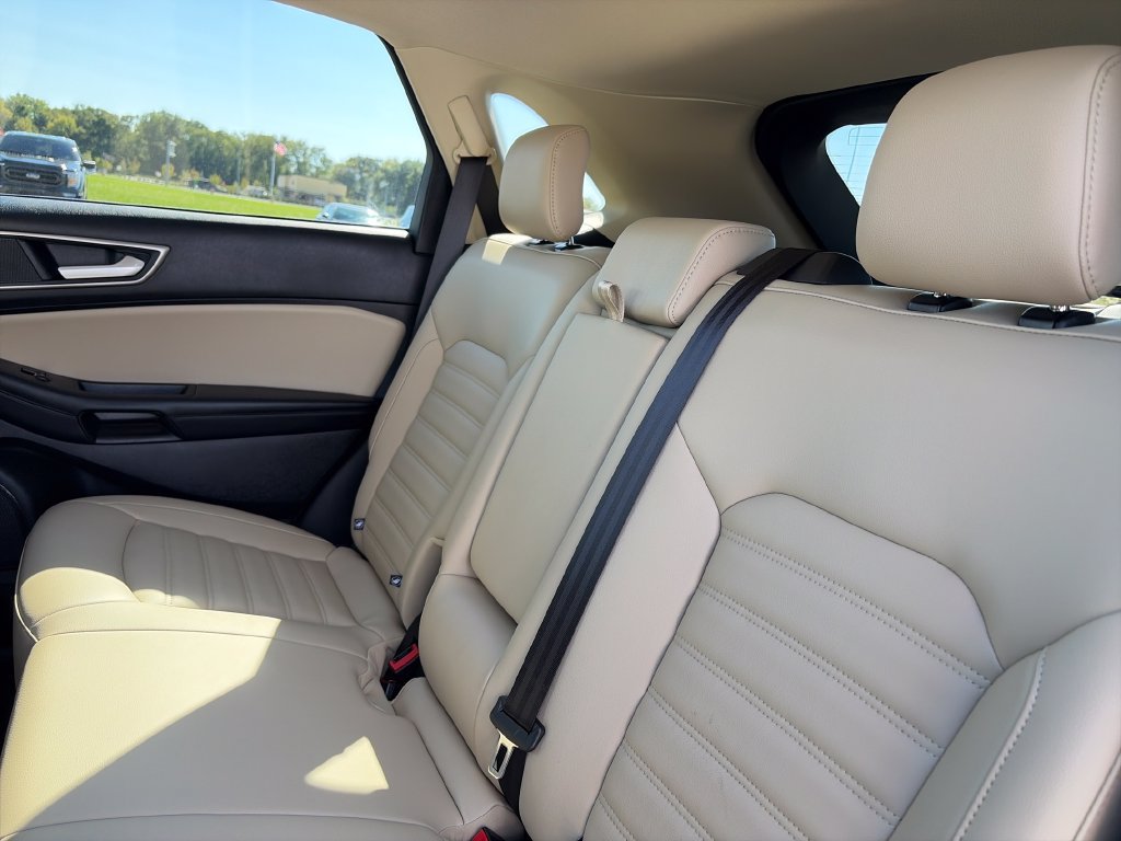 Used 2024 Ford Edge SEL w/ Convenience Package AWD/4WD image 28