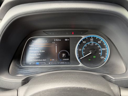 Used 2025 Nissan Leaf S FWD image 18