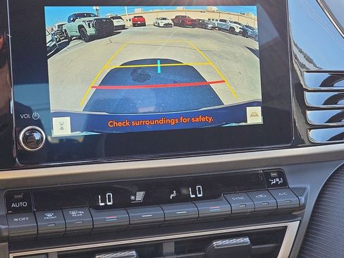 Used 2026 Toyota Camry SE w/ Convenience Package image 21