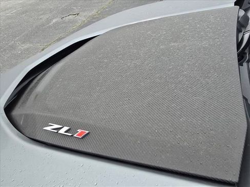 Used 2020 Chevrolet Camaro ZL1 image 21